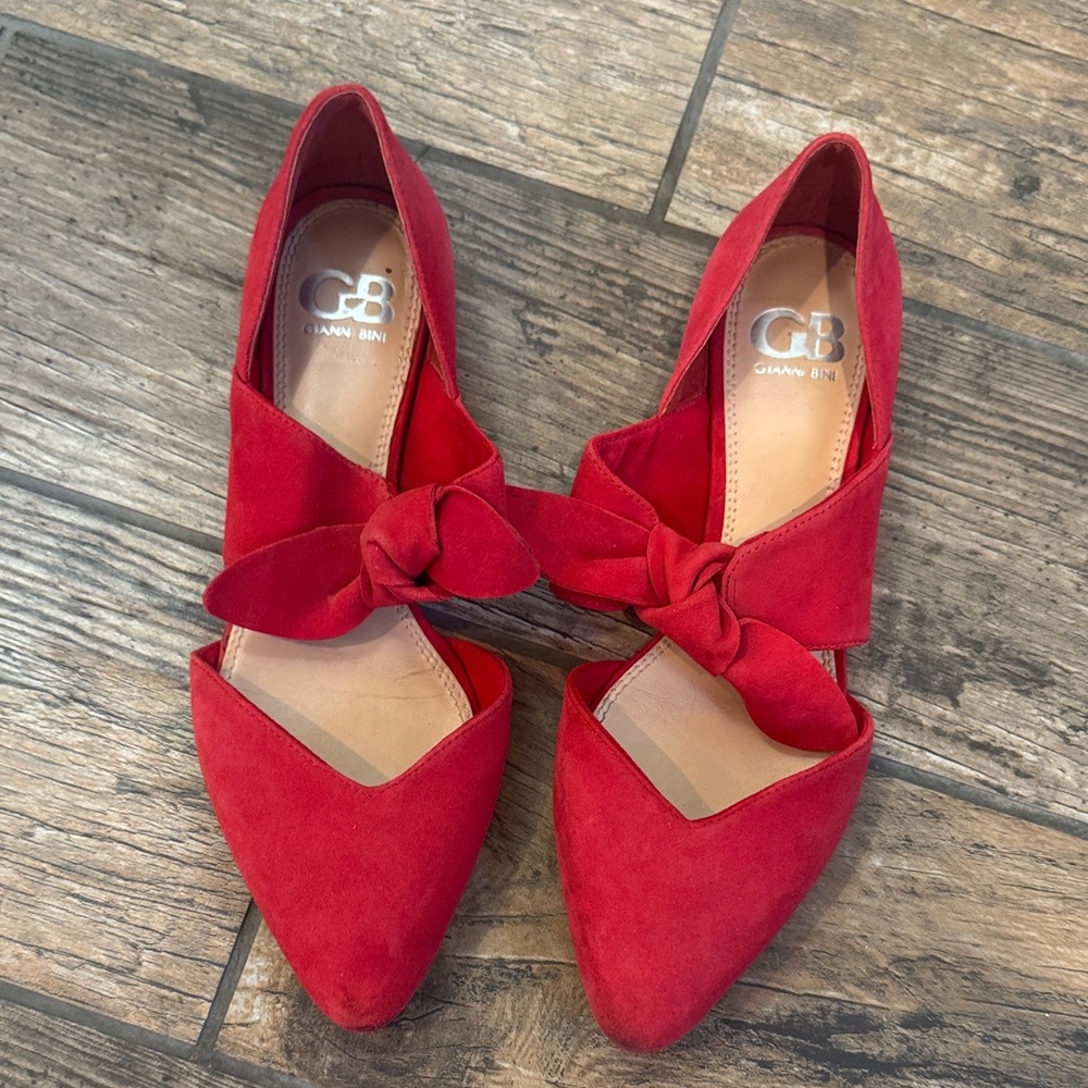 Gianni Bini Red Flats with Bow Detail